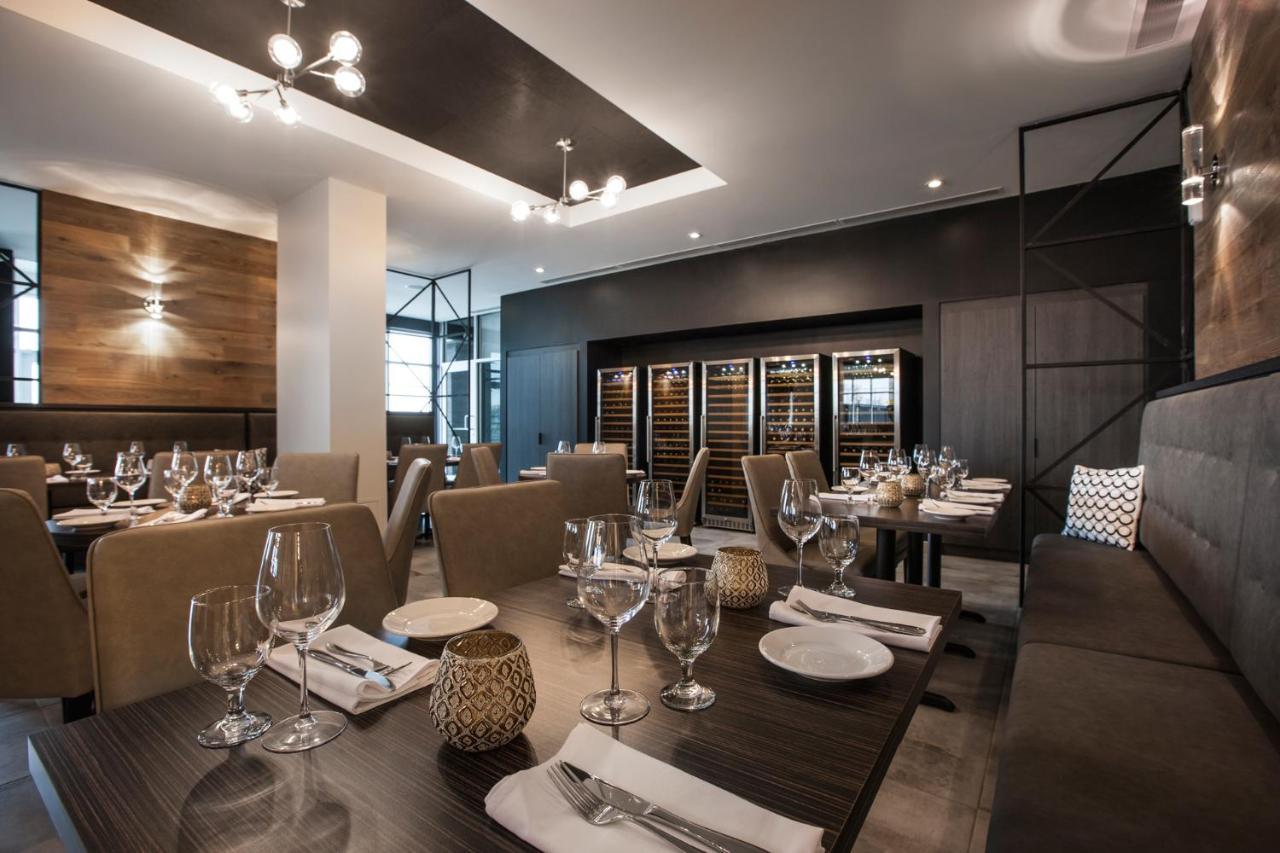 Imperia Hotel Et Suites Boucherville Exterior foto